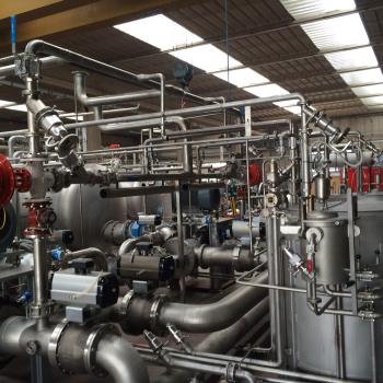 Construction and assembly of oil and gas piping 3